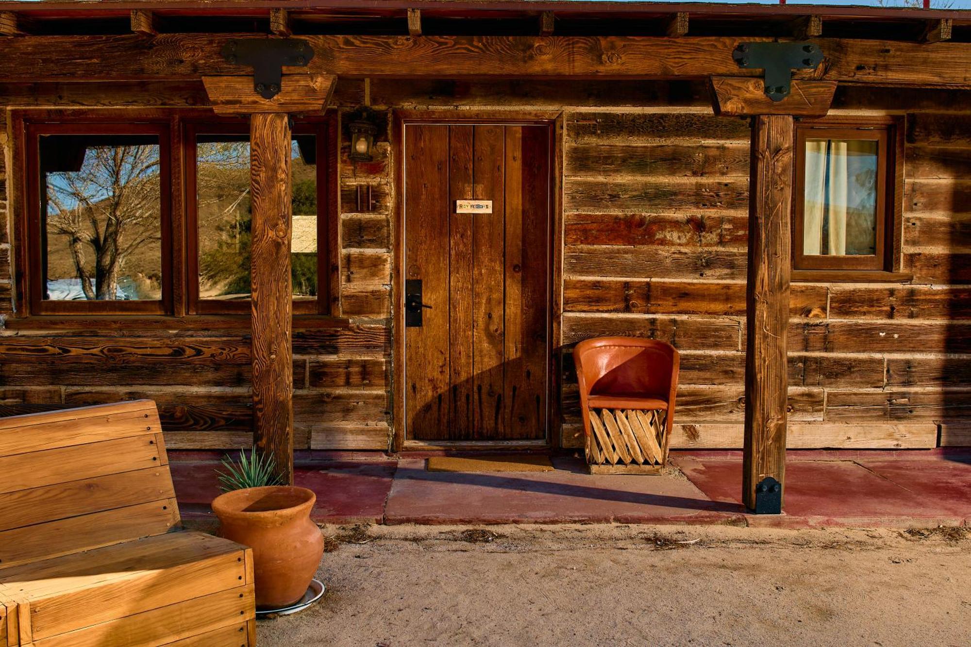 Pioneertown Motel Bagian luar foto